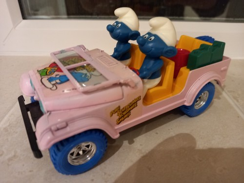 Burago smurfs jeep - smurfs, cj-7