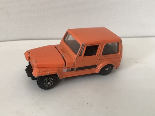 Vintage jeep orange 1 64 - cj-7,